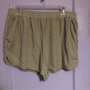 Forever 21 tan flowy shorts